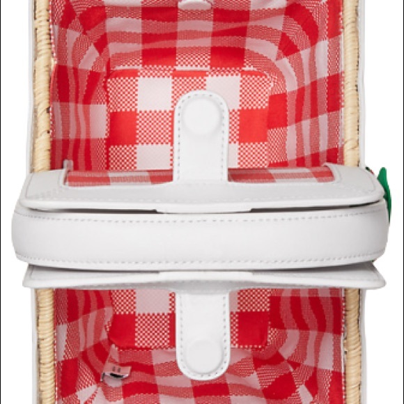 Kate Spade Picnic in the Park Basket - Picture 10 of 11